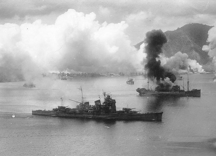 Allied air raid on Japanese shipping in Simpson Harbour, Rabaul, 1943